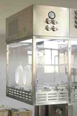 ইনজেকশন সিরিঞ্জ ফিলিং মেশিন ডেন্টাল কার্তুজ তরল জেল ভর্তি এবং সিলিং মেশিনের জন্য প্রি-ফিল করা হয়েছে